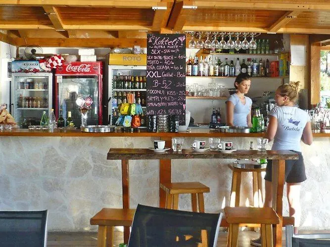Apartments Ljilja In Privlaka, Near Sandy Beach Chorvatsko